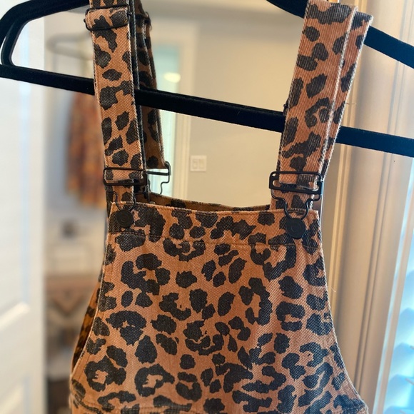 Cheetah Jean Dress - Picture 6 of 6